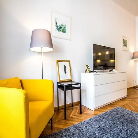 Apartments Szpitalna A4You