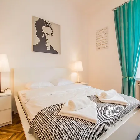 Apartments Szpitalna A4You Apartamento